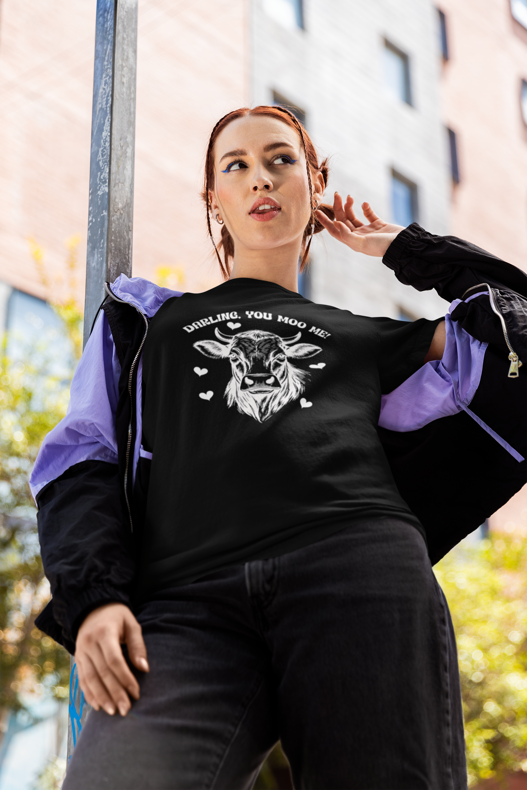 Darling, You Moo Me – Funny Cow Love T-Shirt (Humorous Animal Pun Tee)
