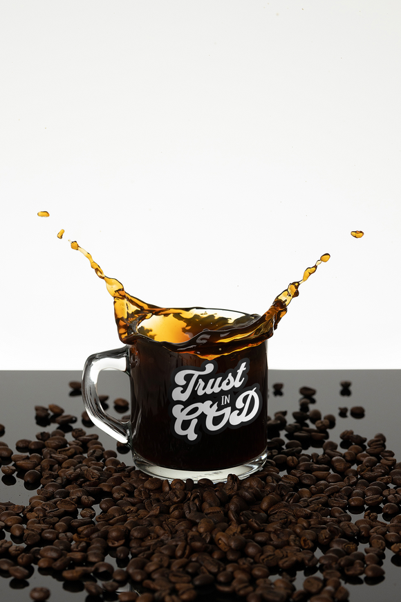Trust in God Retro Clear Glass Mug – 10oz Transparent Christian Coffee Cup