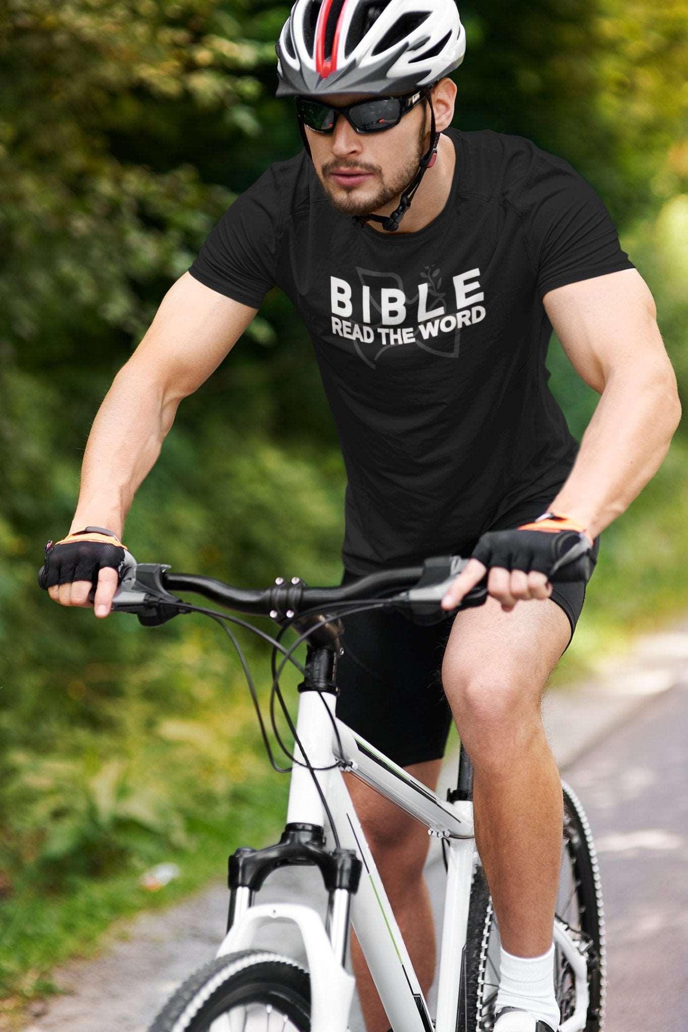 Bible: Read the Word Unisex Short Sleeve Tee - Encore2woMaroonS