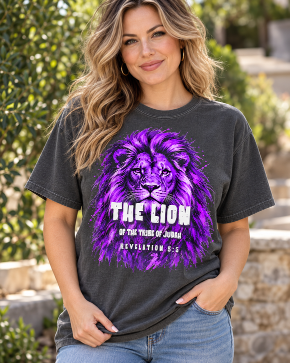 Lion of the Tribe of Judah Christian T-Shirt | Revelation 5:5 | Comfort Colors 1717 - Encore2woSNavy