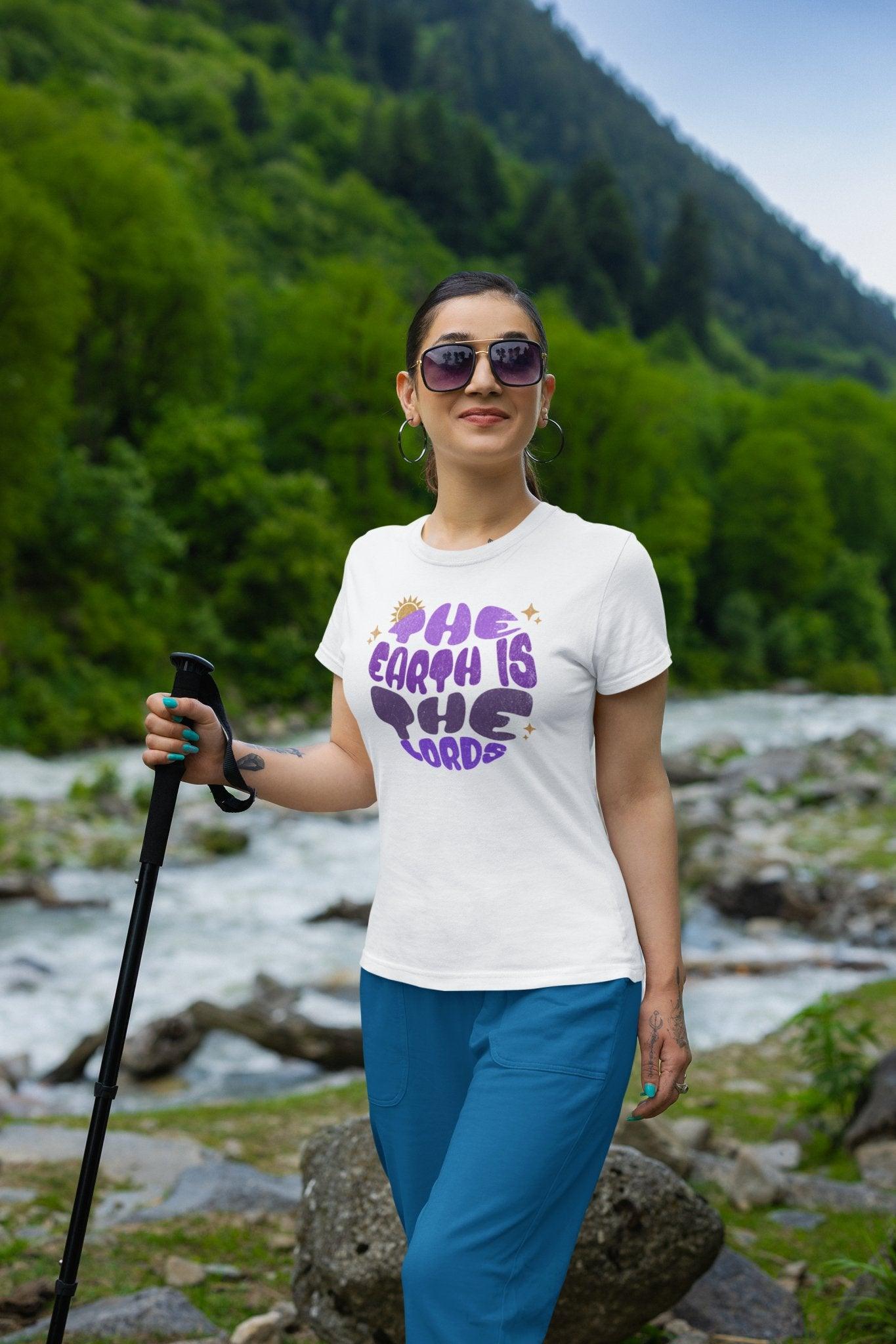 Vintage 'The Earth is the Lord's' Circular Designed Tee Unisex T-Shirt - Encore2woBlackS