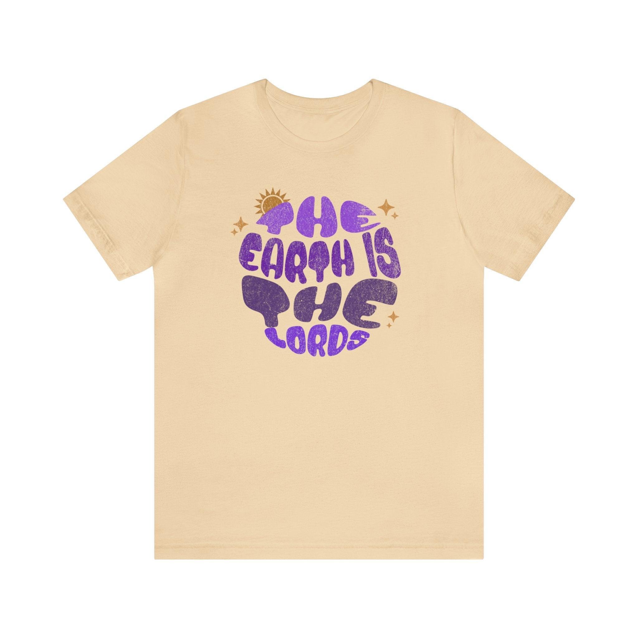 Vintage 'The Earth is the Lord's' Circular Designed Tee Unisex T-Shirt - Encore2woSoft CreamS