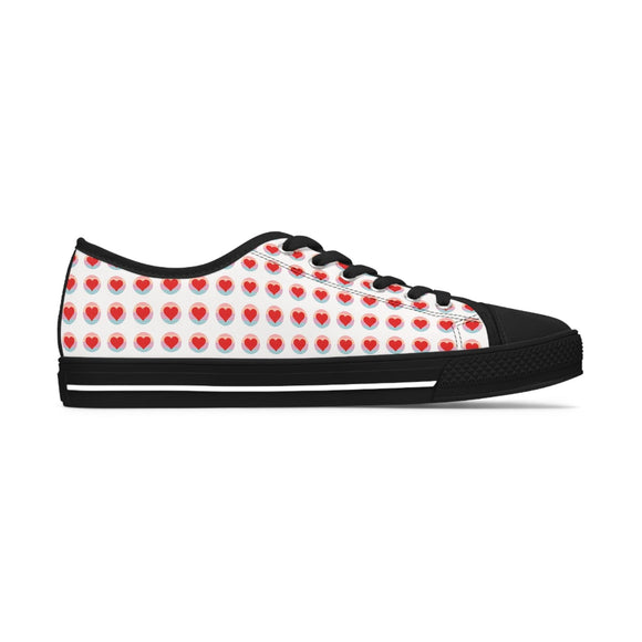 Women's Retro Heart Pattern Low Top Sneakers - Encore2woUS 5.5White sole